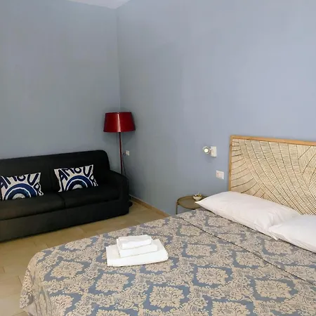 Bed and breakfast Chiaja Corner Nápoles